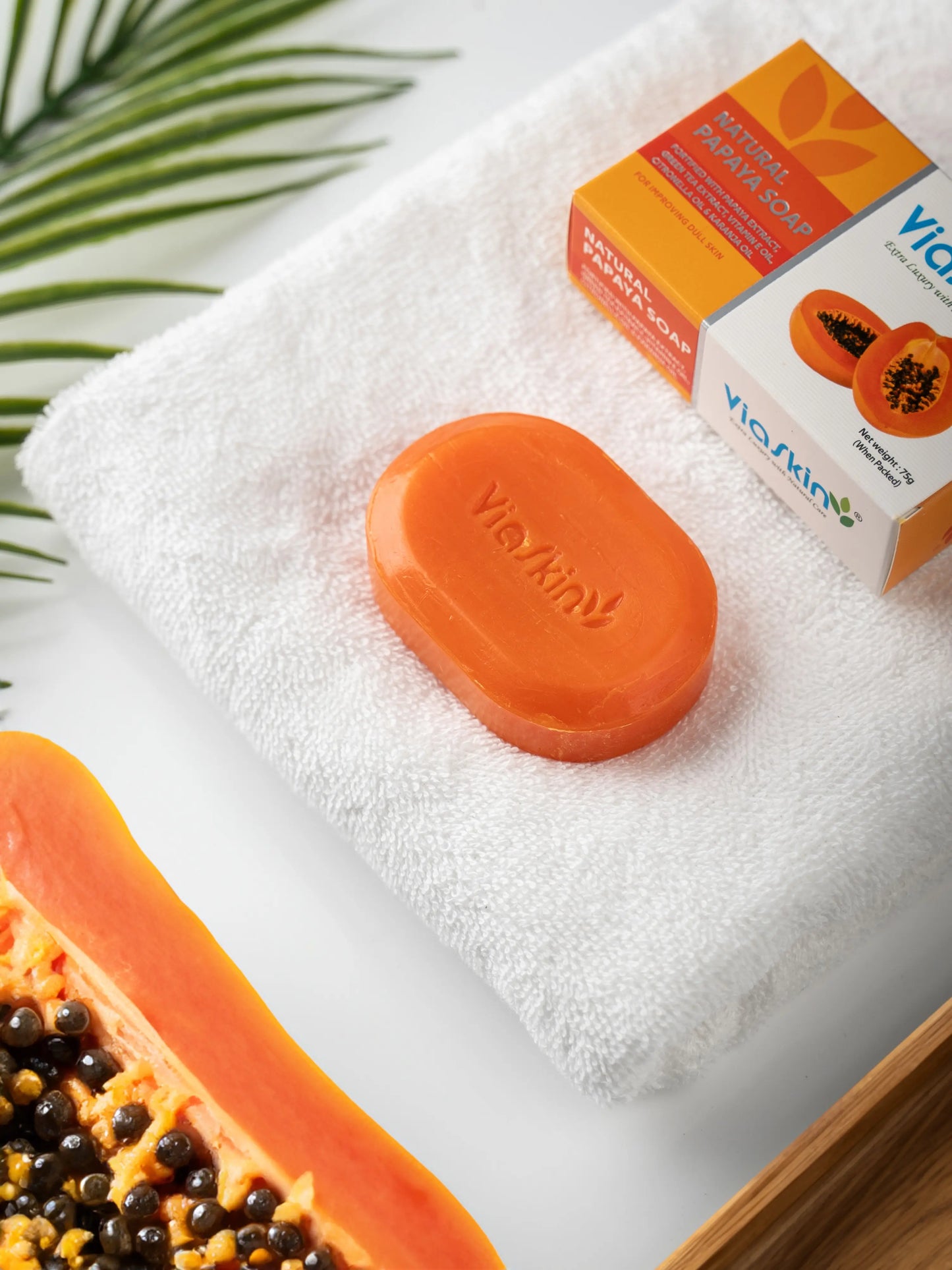 Viaskin Natural Papaya Soap. ( Pack of 4 ) , 75 g / Soap